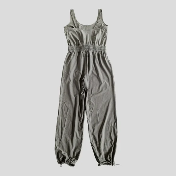 Abercrombie & Fitch Olive Traveler Jumpsuit Women's Sz Med Tall Lightweight - Picture 3 of 9